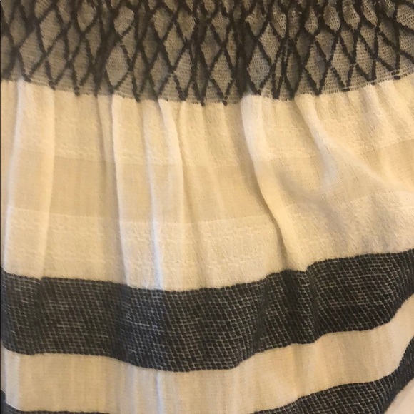 Lisa& Lucy top - Picture 7 of 7